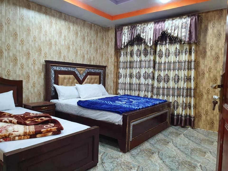 Madina Tower Hotel & Restaurant Bahrain Ngoại thất bức ảnh