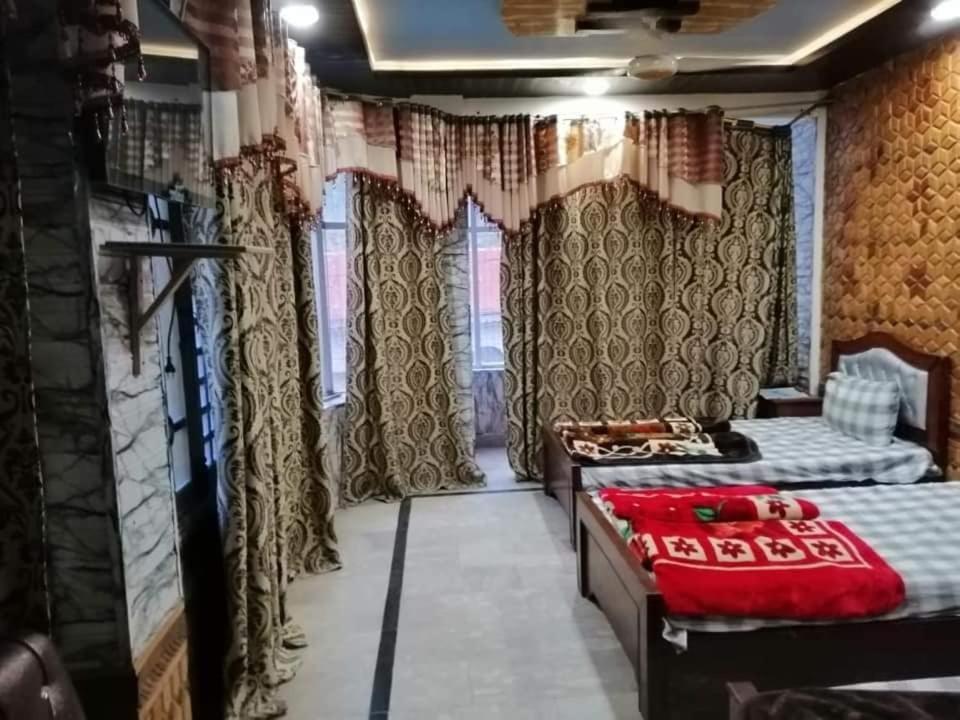 Madina Tower Hotel & Restaurant Bahrain Ngoại thất bức ảnh